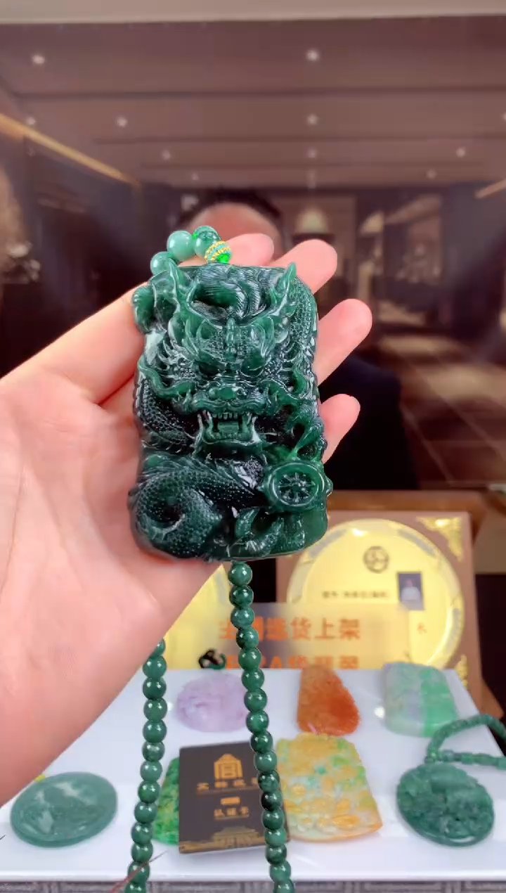 【闪购商品】定制翡翠未镶嵌天然A货翡翠（拍一发一）