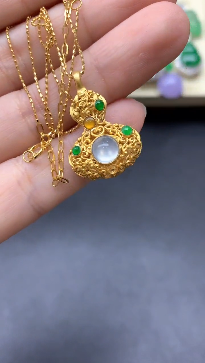 颈饰18K金镶嵌翡翠434-中国好珍宝