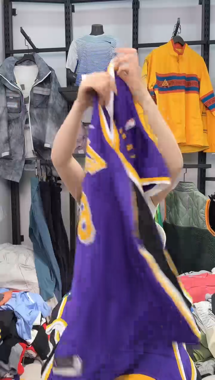2533 编码  耐克卫衣服饰过款为准 尺码