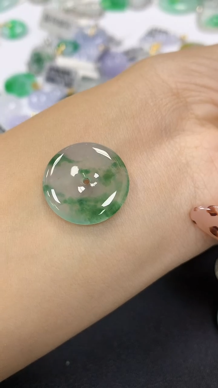 颈饰未镶嵌翡翠a货假一赔三支持复检百元上9元证书费自理