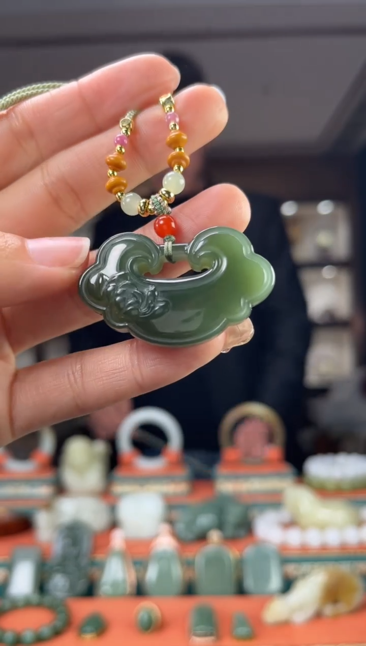 【闪购商品】和田玉颈饰未镶嵌佩佩