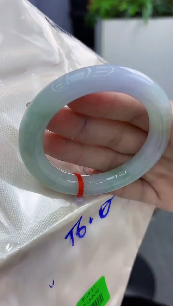 【闪购商品】翡翠手镯未镶嵌翡翠手镯