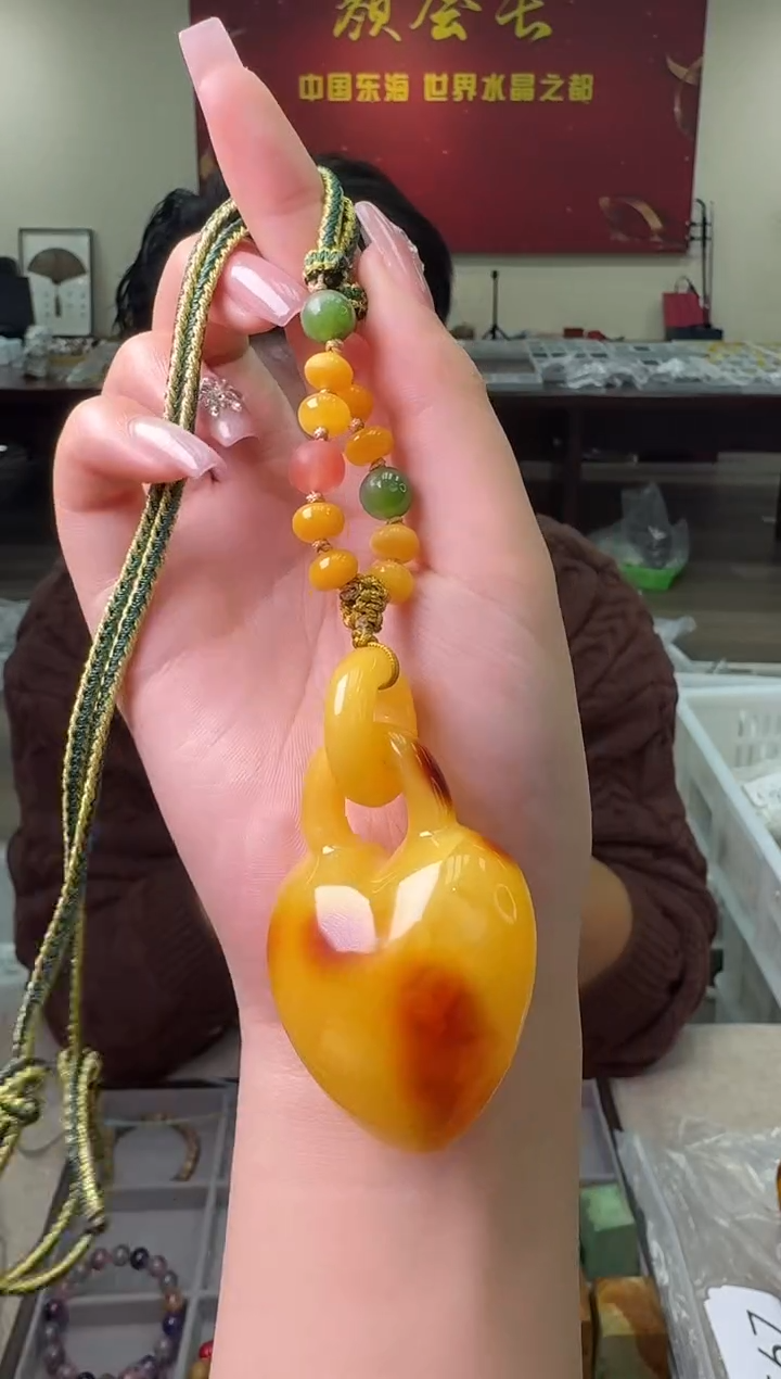 【闪购商品】蜜蜡颈饰未镶嵌     041