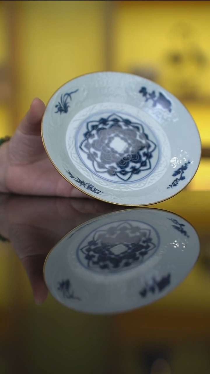 杯清本源-内模印锦地龟背纹四季开窗松竹梅壶承
