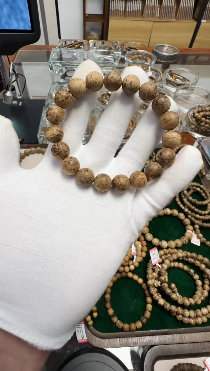 【闪购商品】沉香手串都彭老料虎斑1.1m8克多样性发一沉香