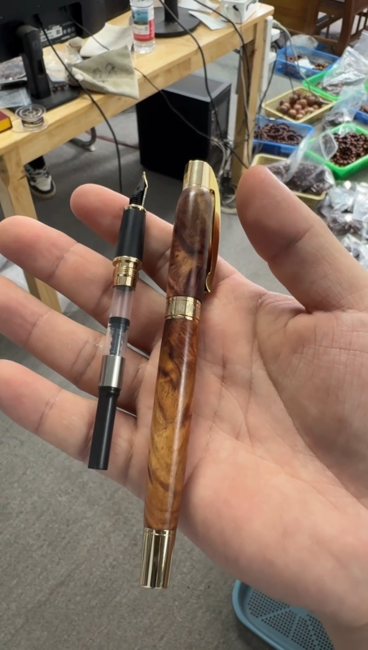 把件黄花梨/降香黄檀链**我正宗海黄钢笔