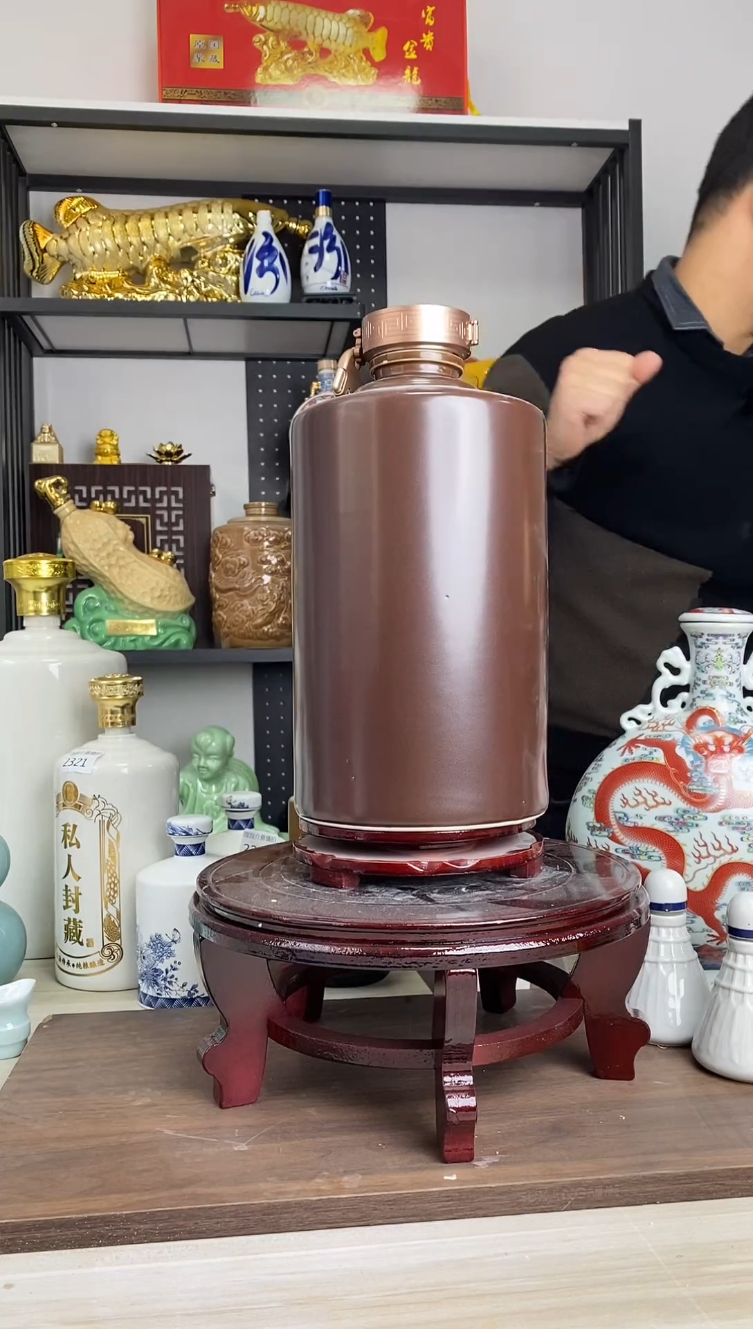 10斤咖色直筒微瑕无锁不支持退换