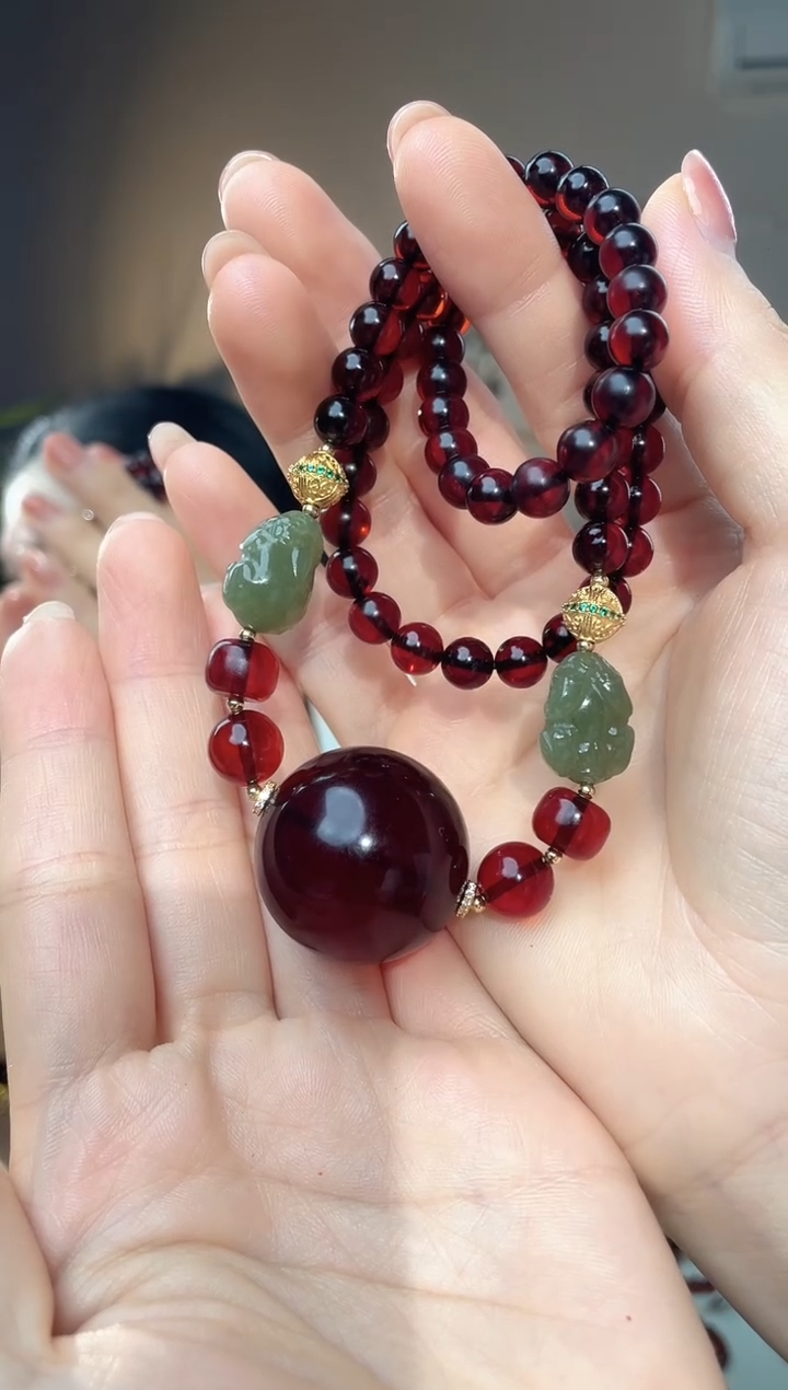 裸石琥珀未镶嵌安28+10+7+ 血珀圆珠项链设计款