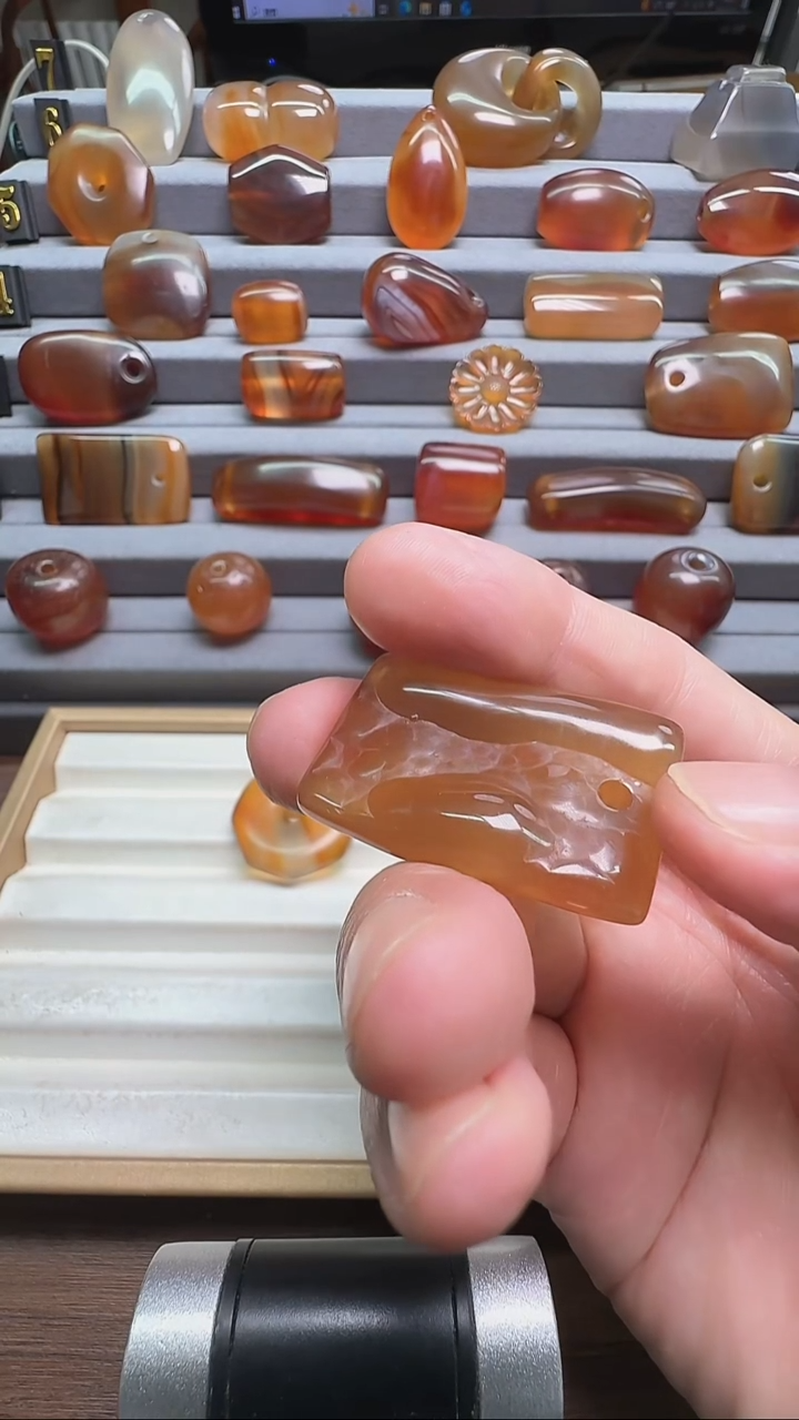 未镶嵌颈饰玛瑙/玉髓玛瑙41*26*9