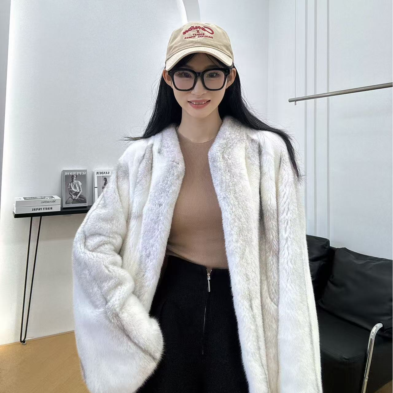 QIQI皮草天然水貂进口整貂月牙口袋大阔版慵懒风小立领冬季外套女