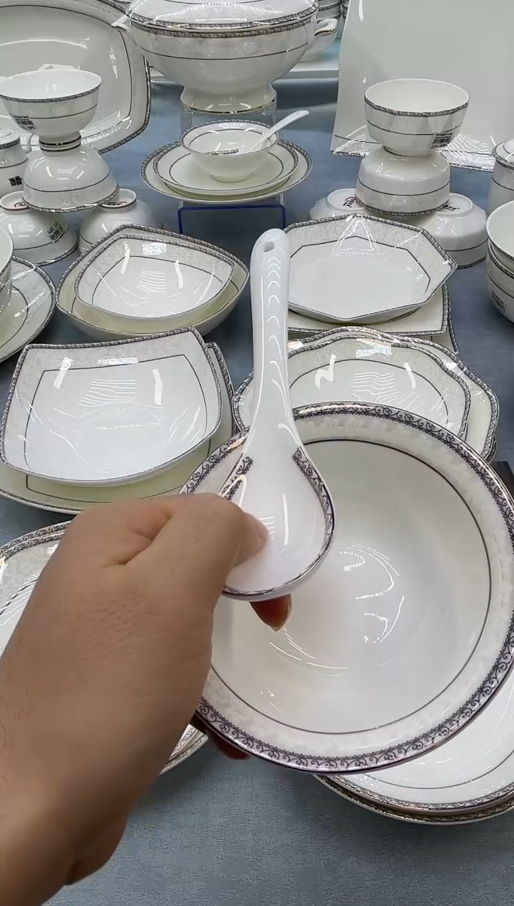 骨瓷玲珑小勺6个  