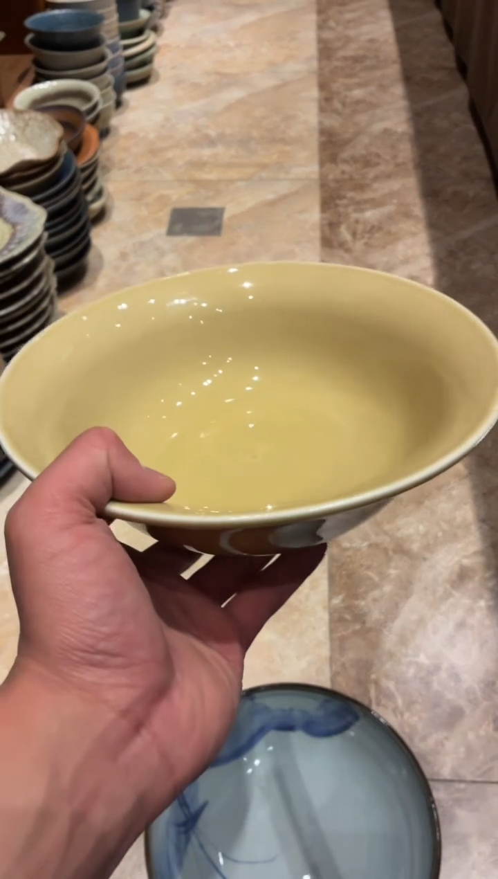 瓷片司**一440 微瑕蜜色反口深汤盆1个