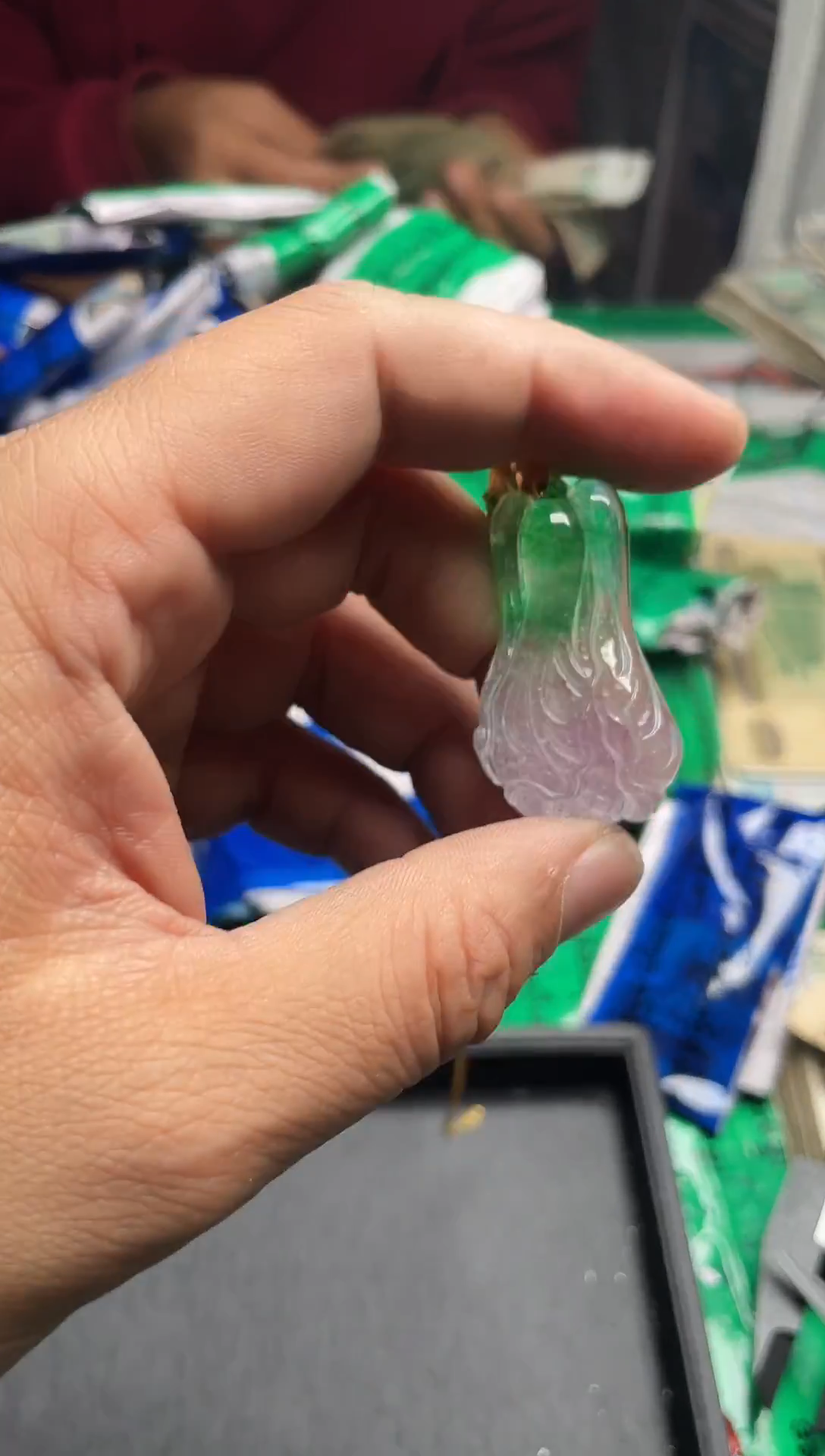 强子收货--所见即所得--多样性发货--飘 绿 白菜吊坠