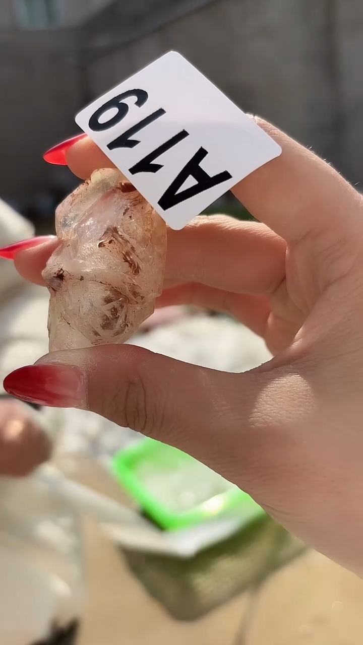 【闪购商品】水晶摆件未镶嵌红泥骸骨119