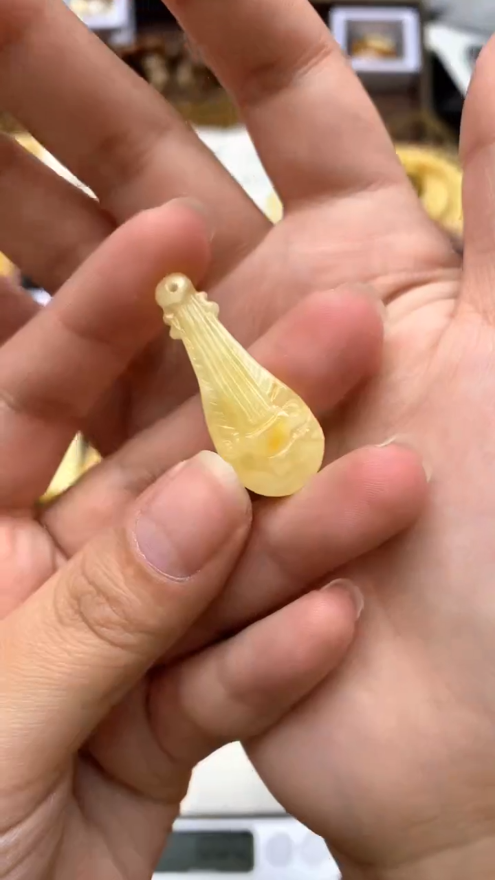 【闪购商品】蜜蜡珠宝奇石未镶嵌019琥珀蜜蜡