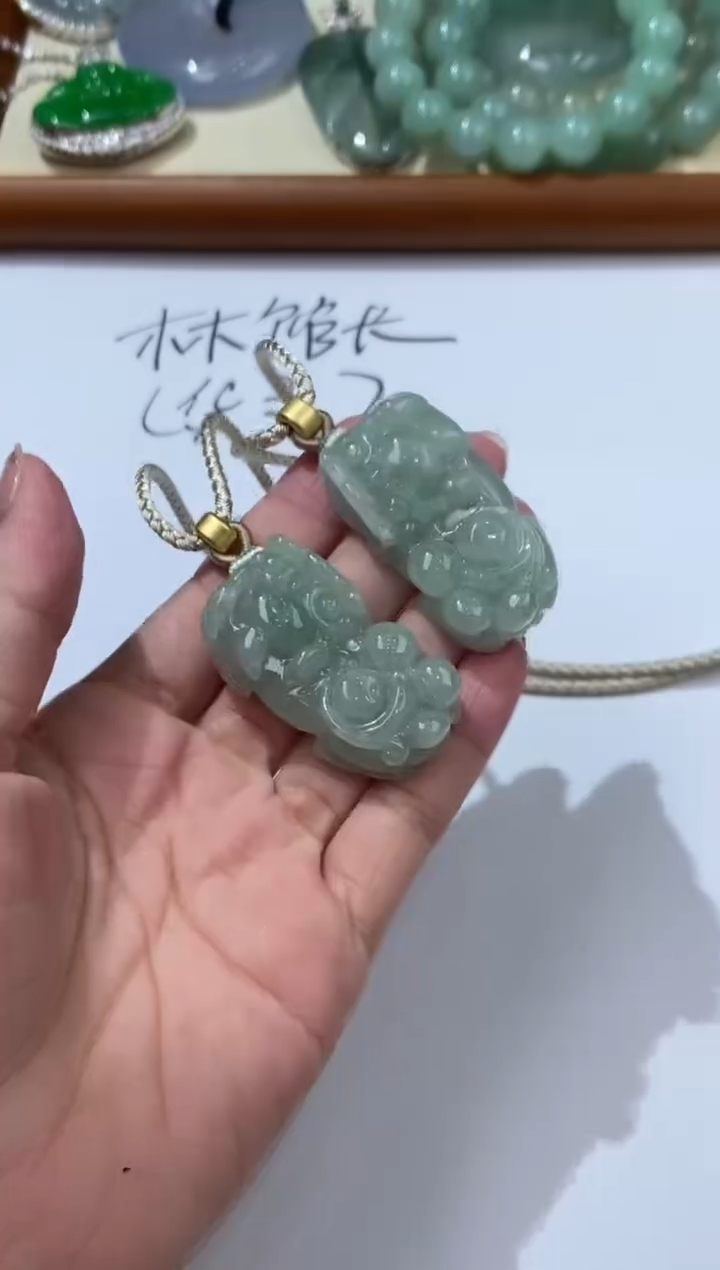 【闪购商品】翡翠未镶嵌挂件282961/貔貅 多样性一对发