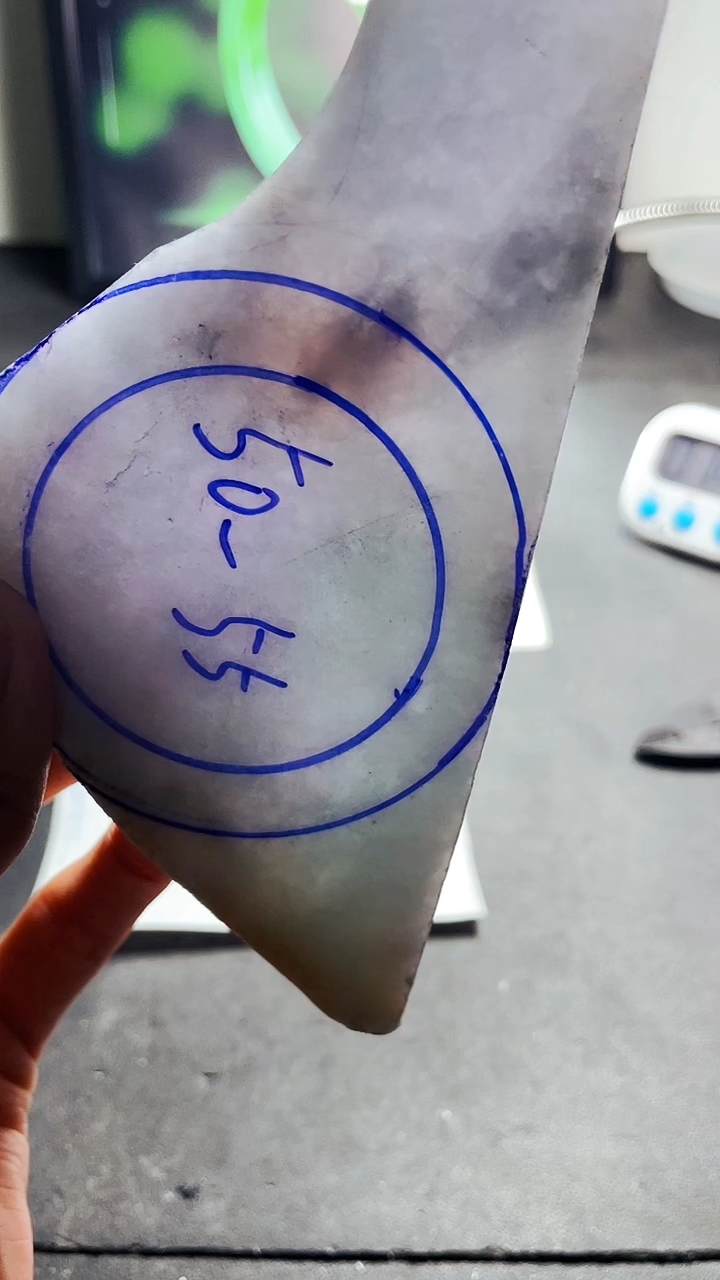 未镶嵌翡翠定制翡翠优****)翡翠