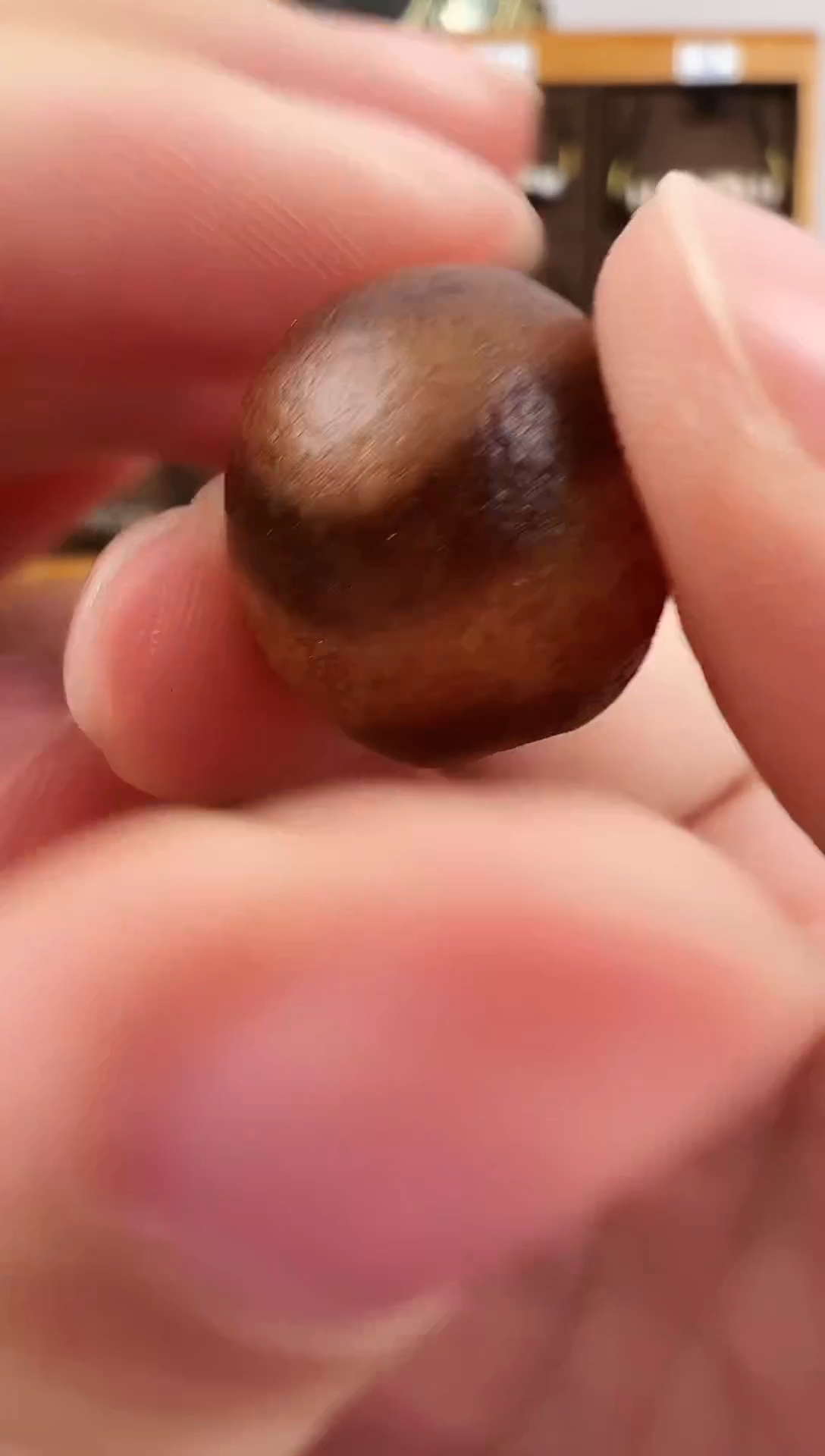 玛瑙/玉髓（覆膜）颈饰未镶嵌61.（微瑕）