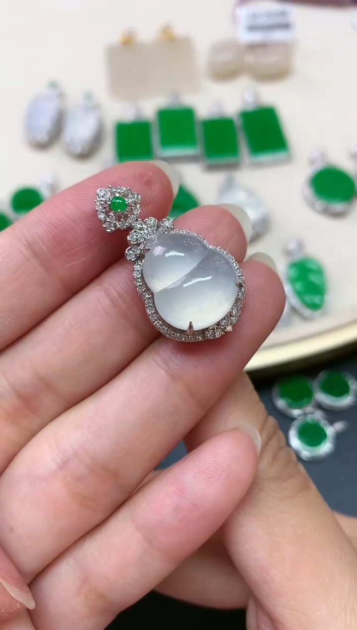 翡翠18K金镶嵌吊坠(不含链)A200|7980