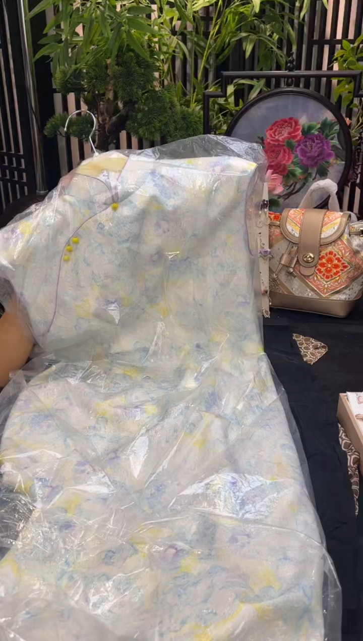 织绣素**鸿非遗苏绣手工饰品2XL
