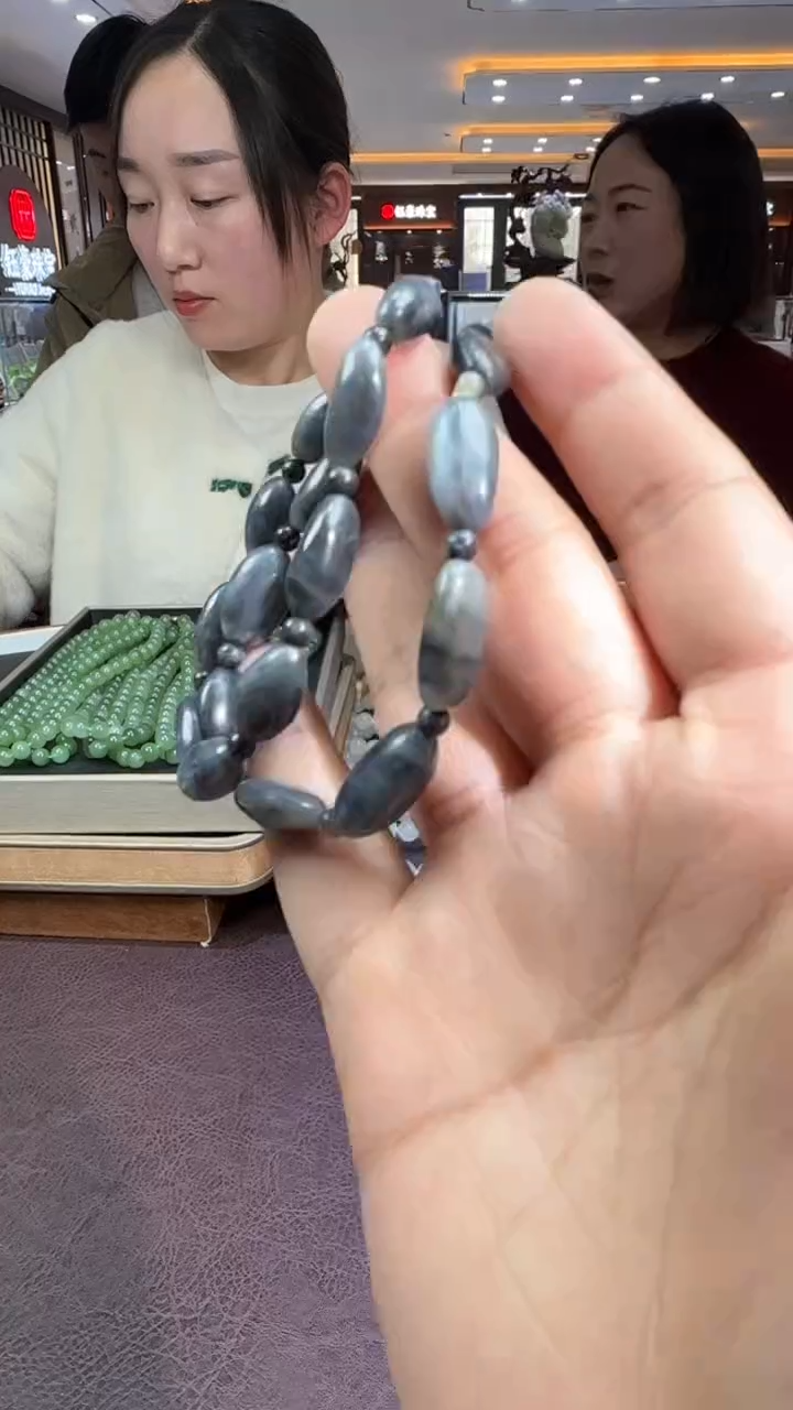 未镶嵌和田玉挂件【陆1126】39 7021 多样性发其一