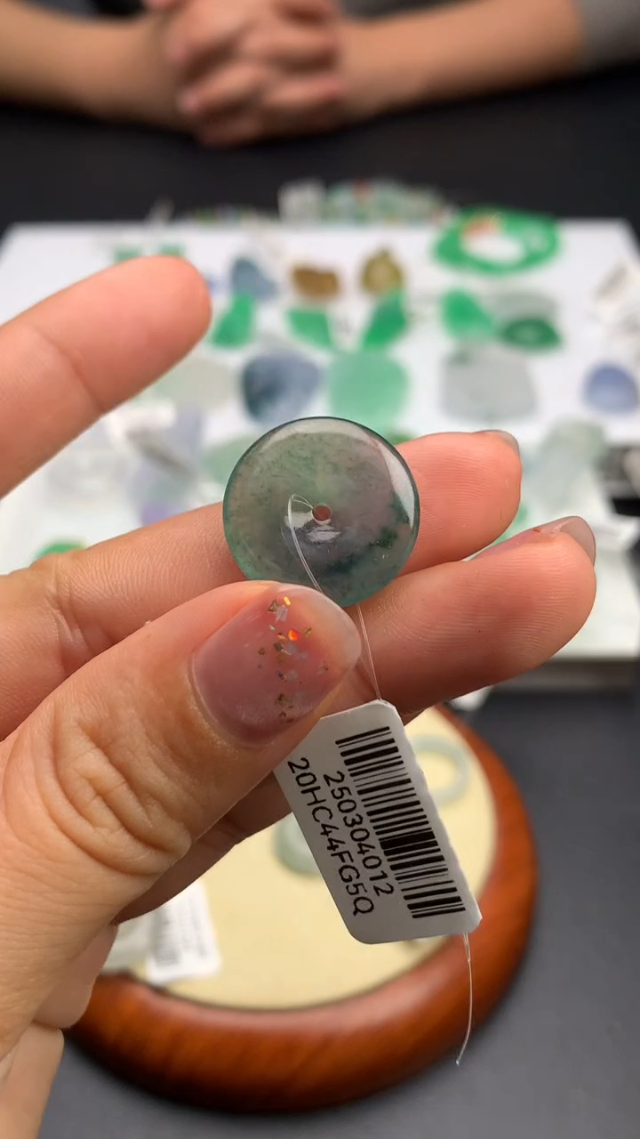 【闪购商品】定制翡翠未镶嵌         