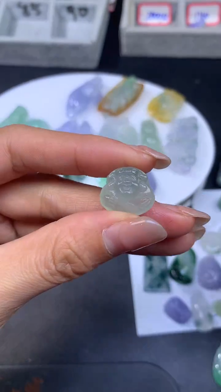 【闪购商品】定制翡翠未镶嵌翡翠