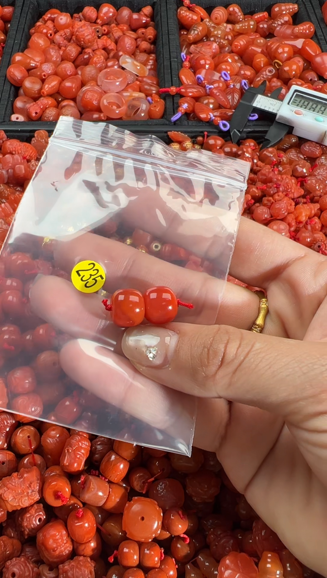 【闪购商品】南红玛瑙颈饰未镶嵌1