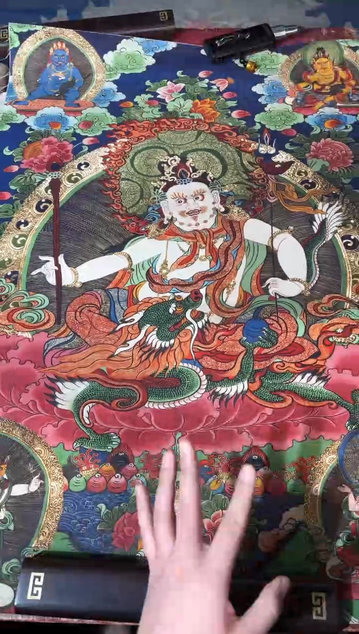 卷轴画龙妹的唐卡tk16