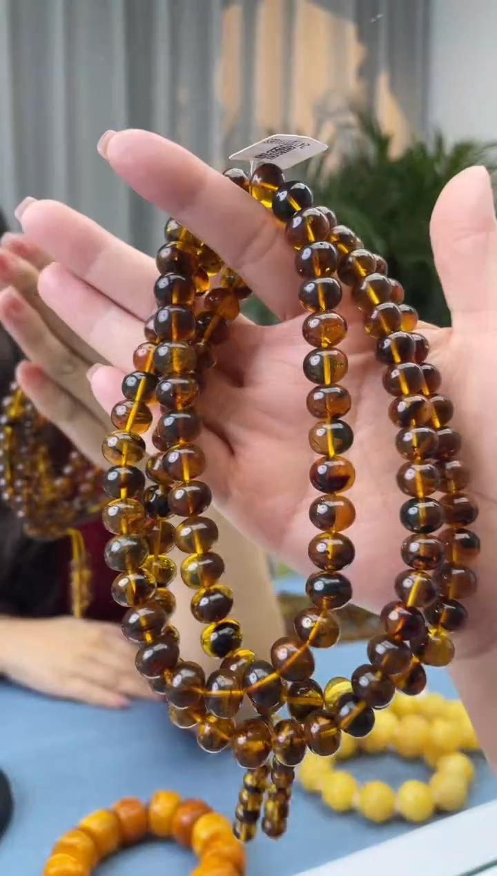 【闪购商品】琥珀珠宝奇石未镶嵌假一罚十，多样性发一件054.10