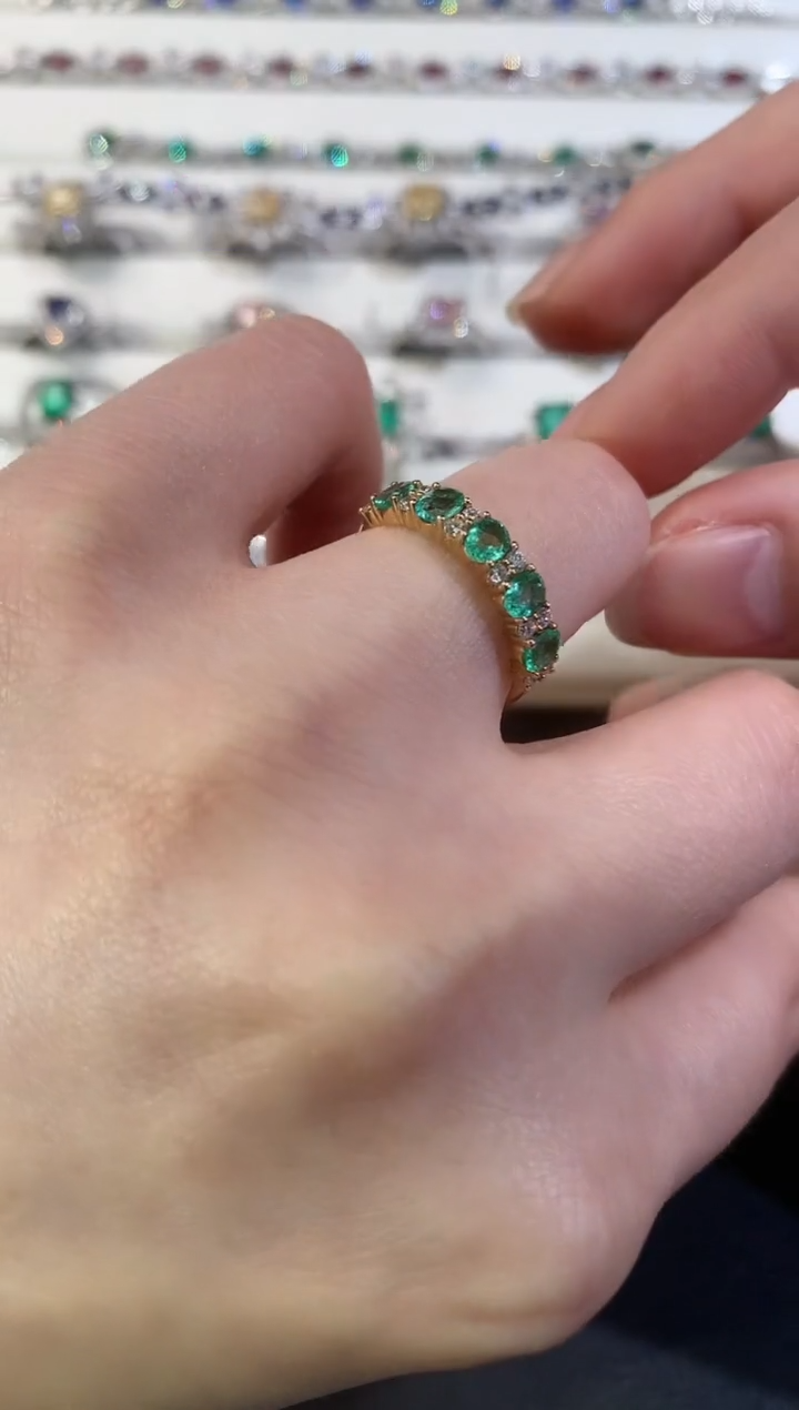 【闪购商品】祖母绿戒指18K金镶嵌R221|2999