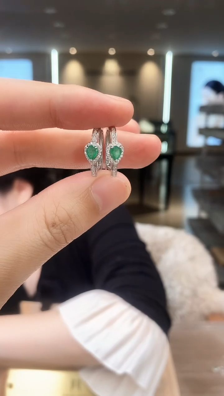 【闪购商品】祖母绿耳饰银S925镶嵌05