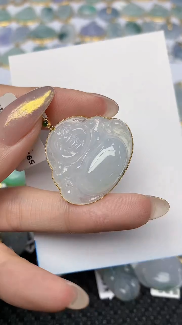 【闪购商品】翡翠颈饰18K金镶嵌天然翡翠A货