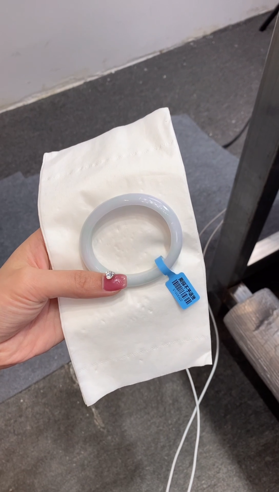 【闪购商品】翡翠手镯未镶嵌000034504