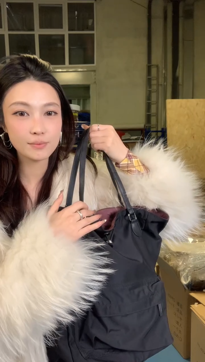 聚酯纤维双肩包清仓清仓清仓