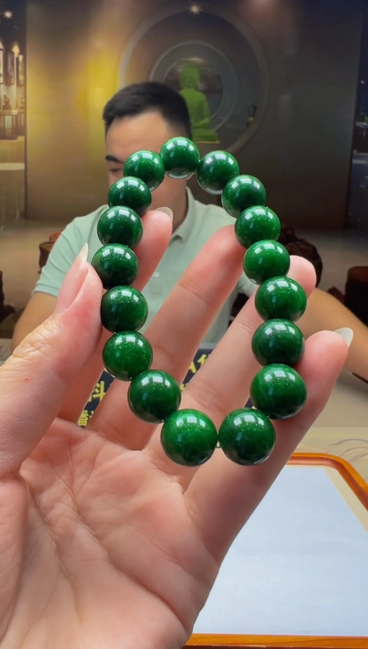 翡翠未镶嵌颈饰SY2025-7-24-10