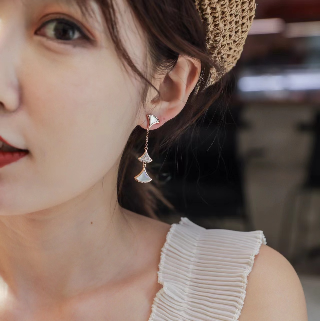 BV37 三扇子造型围巾