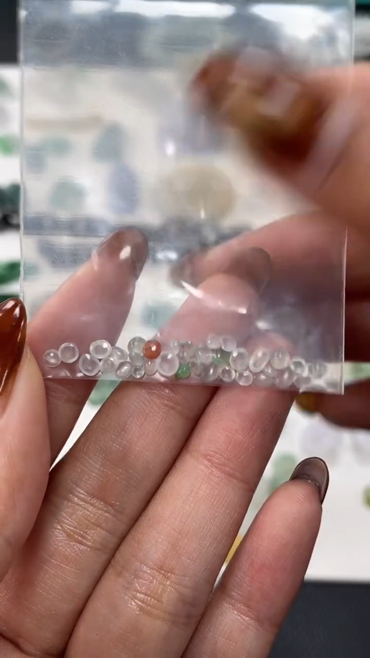 【闪购商品】定制翡翠未镶嵌蛋面99+10