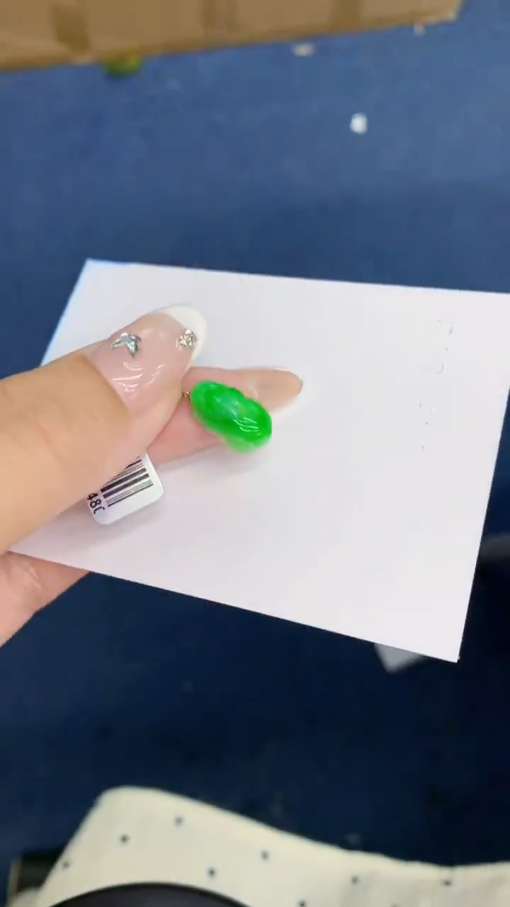 翡翠18K金镶嵌吊坠(不含链)1