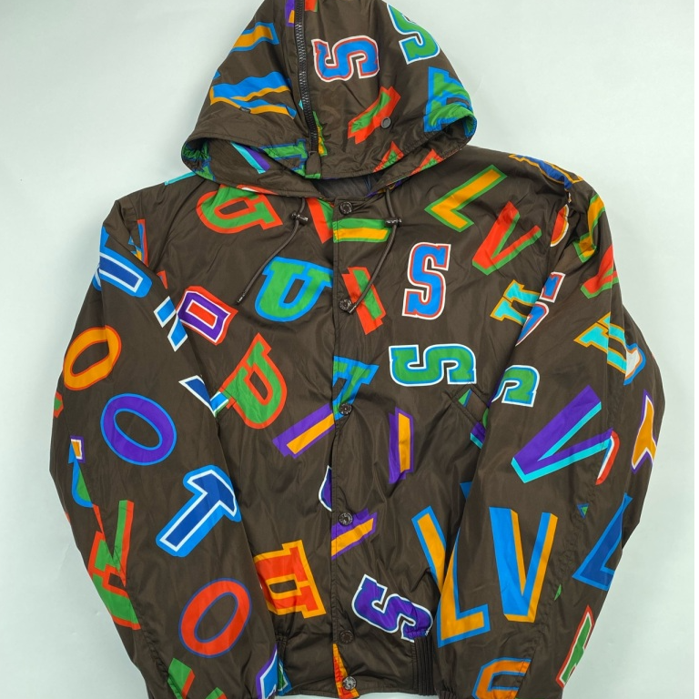 全新未使用 LouisVuitton/路易威登 男/50码/NBA联冲锋衣/JM6130