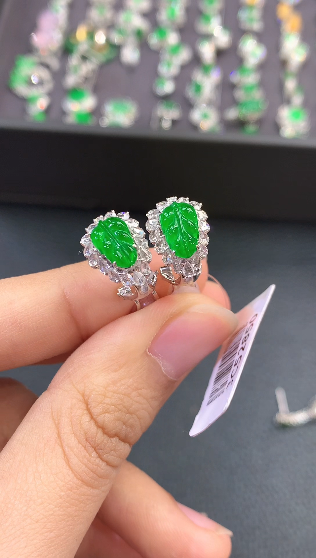 【闪购商品】翡翠耳饰18K金镶嵌D72    