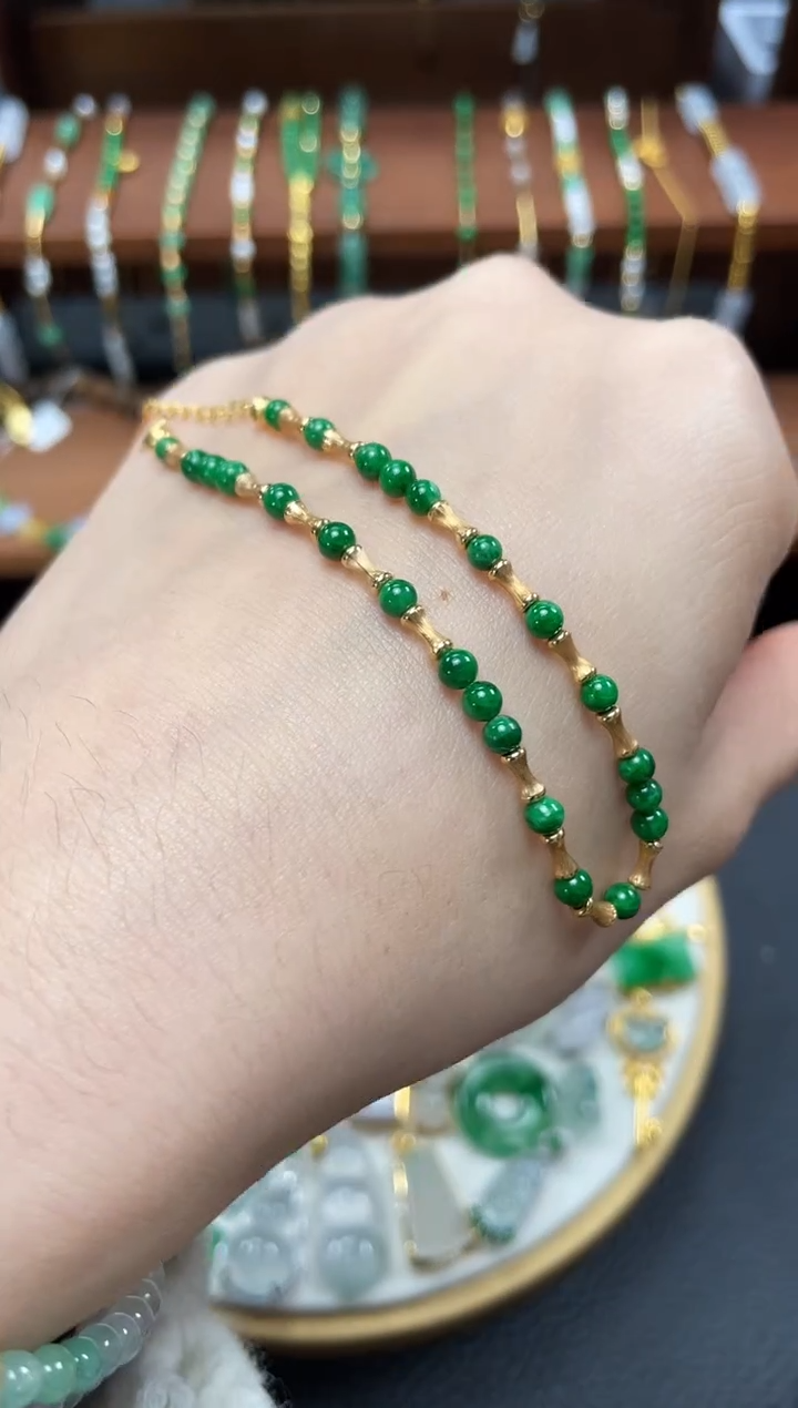 【闪购商品】翡翠套链18K金镶嵌一个 JK697