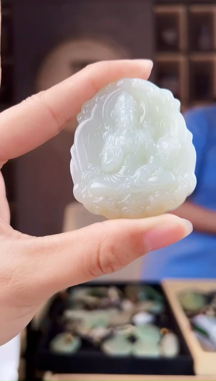 颈饰未镶嵌和田玉拍一发一，多样性发货