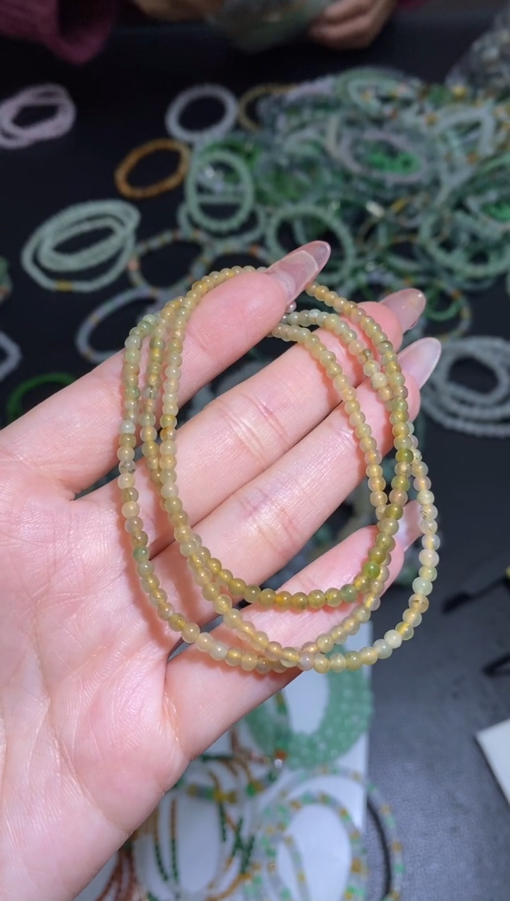 未镶嵌定制翡翠翡翠毛货~