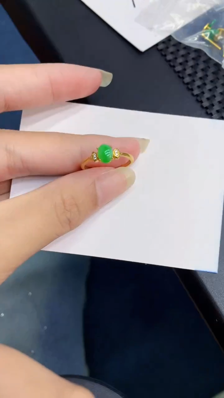 【闪购商品】翡翠颈饰银S925镶嵌           8