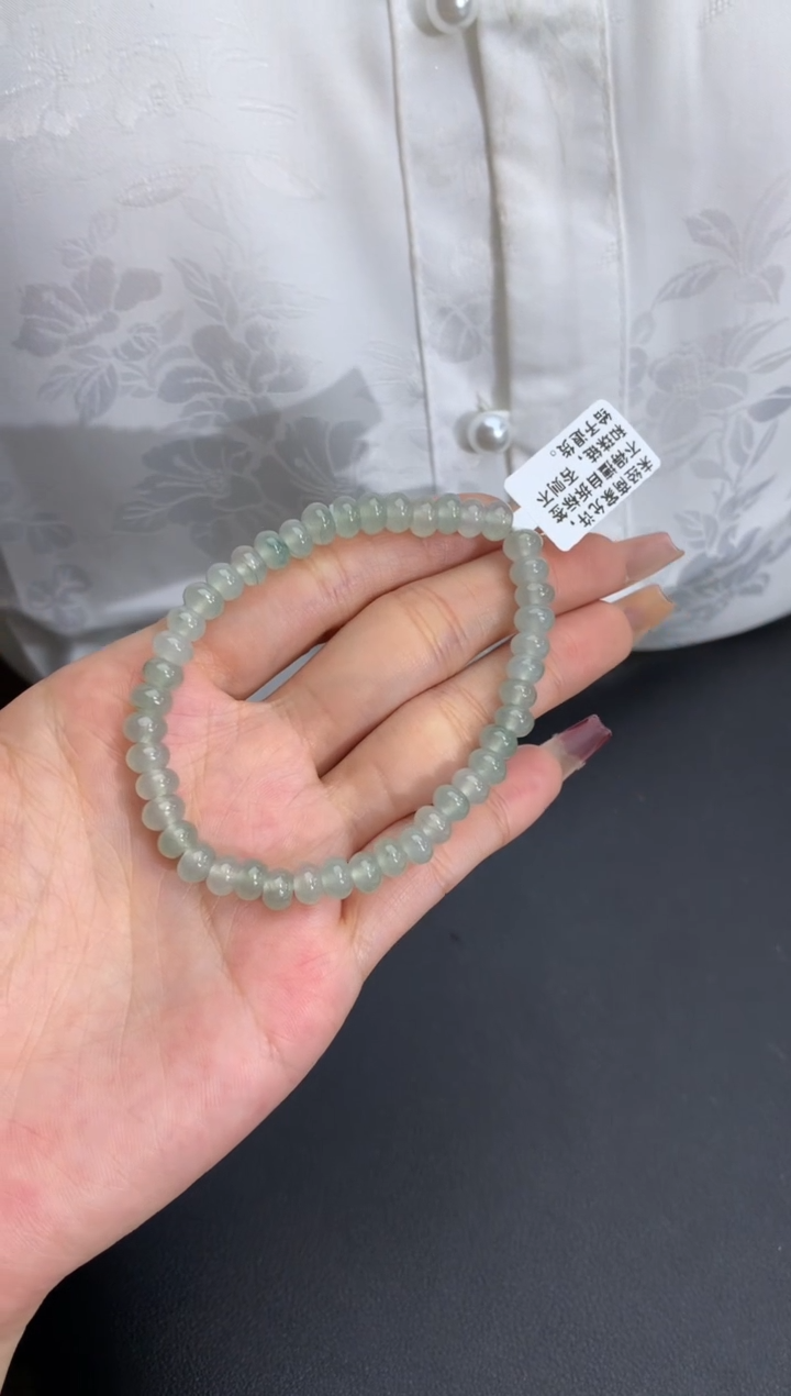 【闪购商品】翡翠手链未镶嵌卡5.9mm