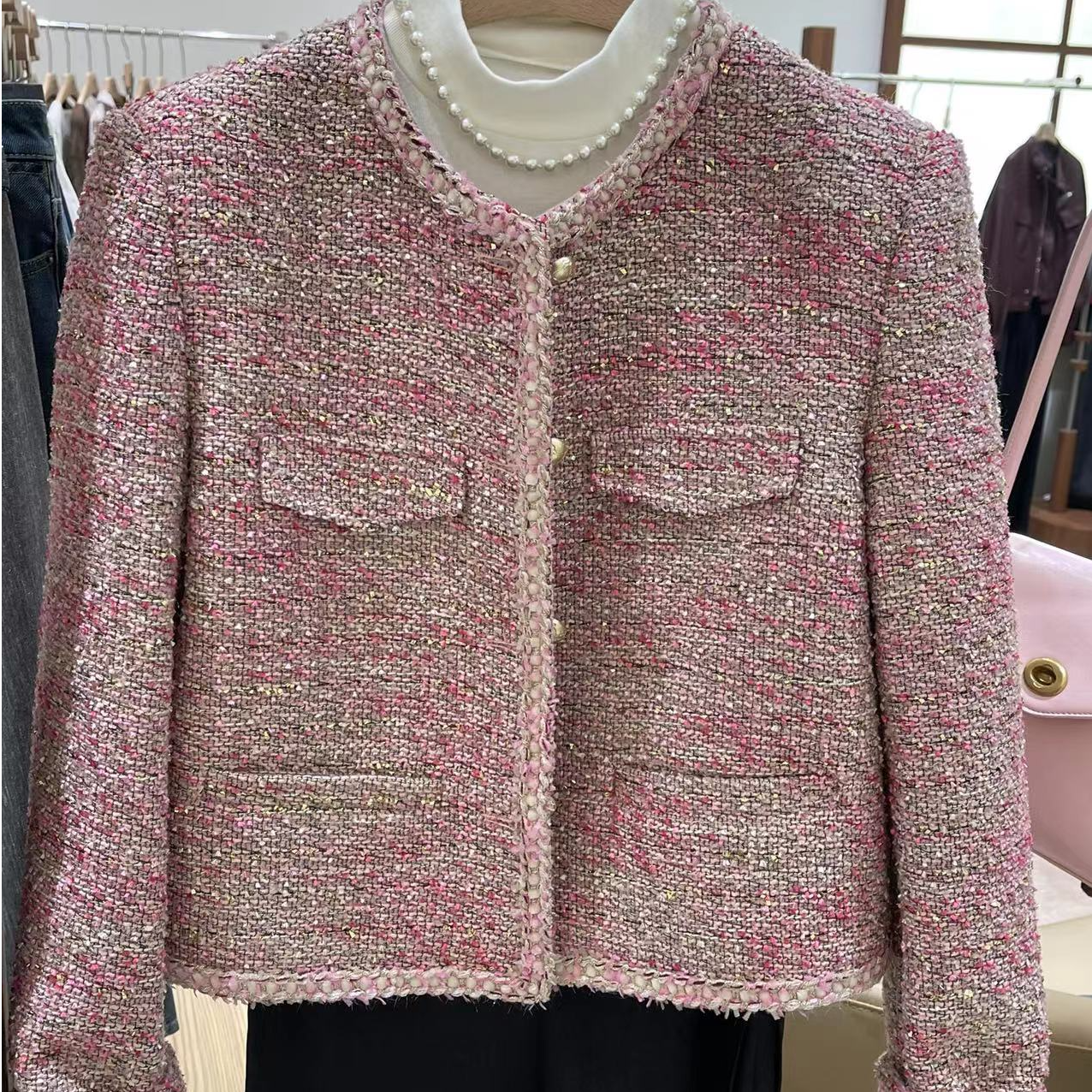 弌末原创粉色轻奢小香风外套