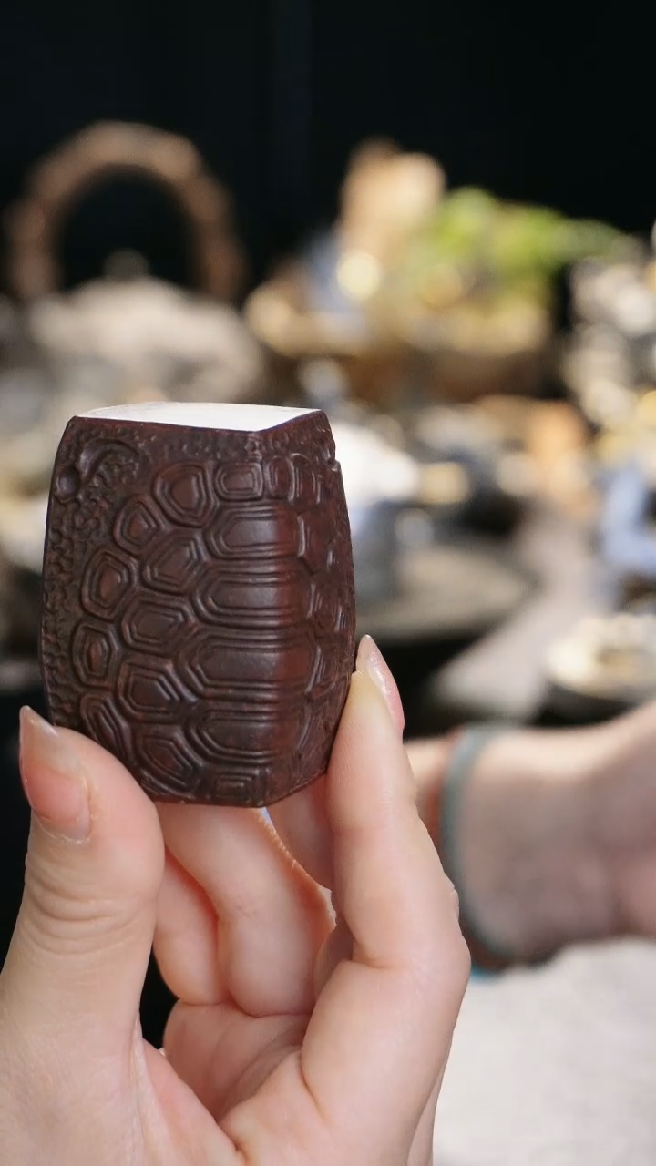 【闪购商品】境秋 紫砂盖置设计