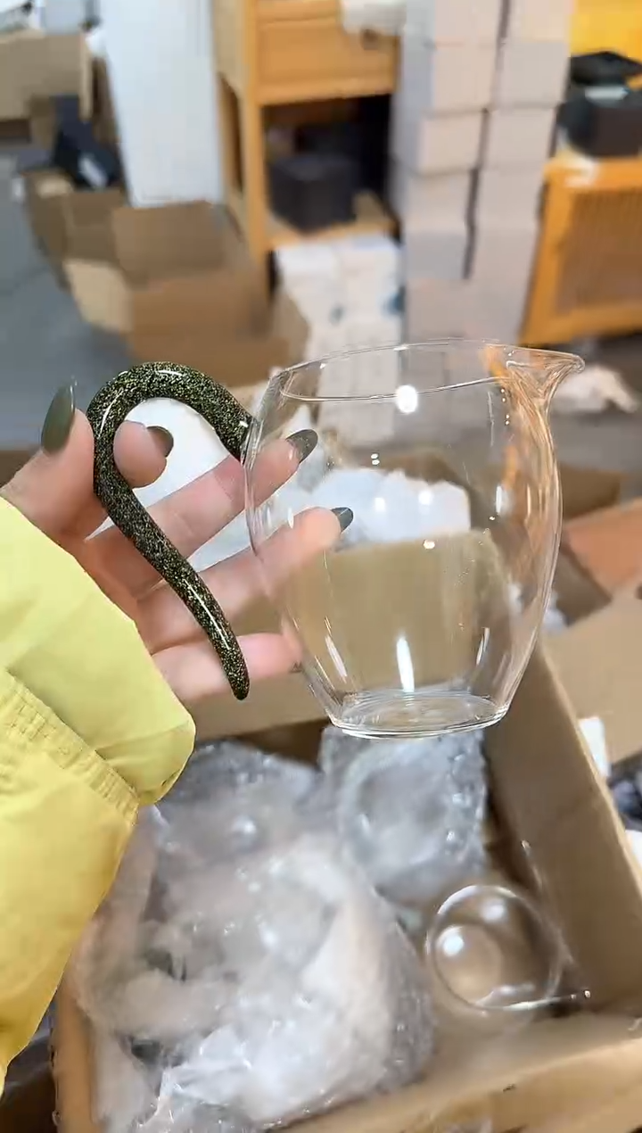 黑金怡然公道杯 