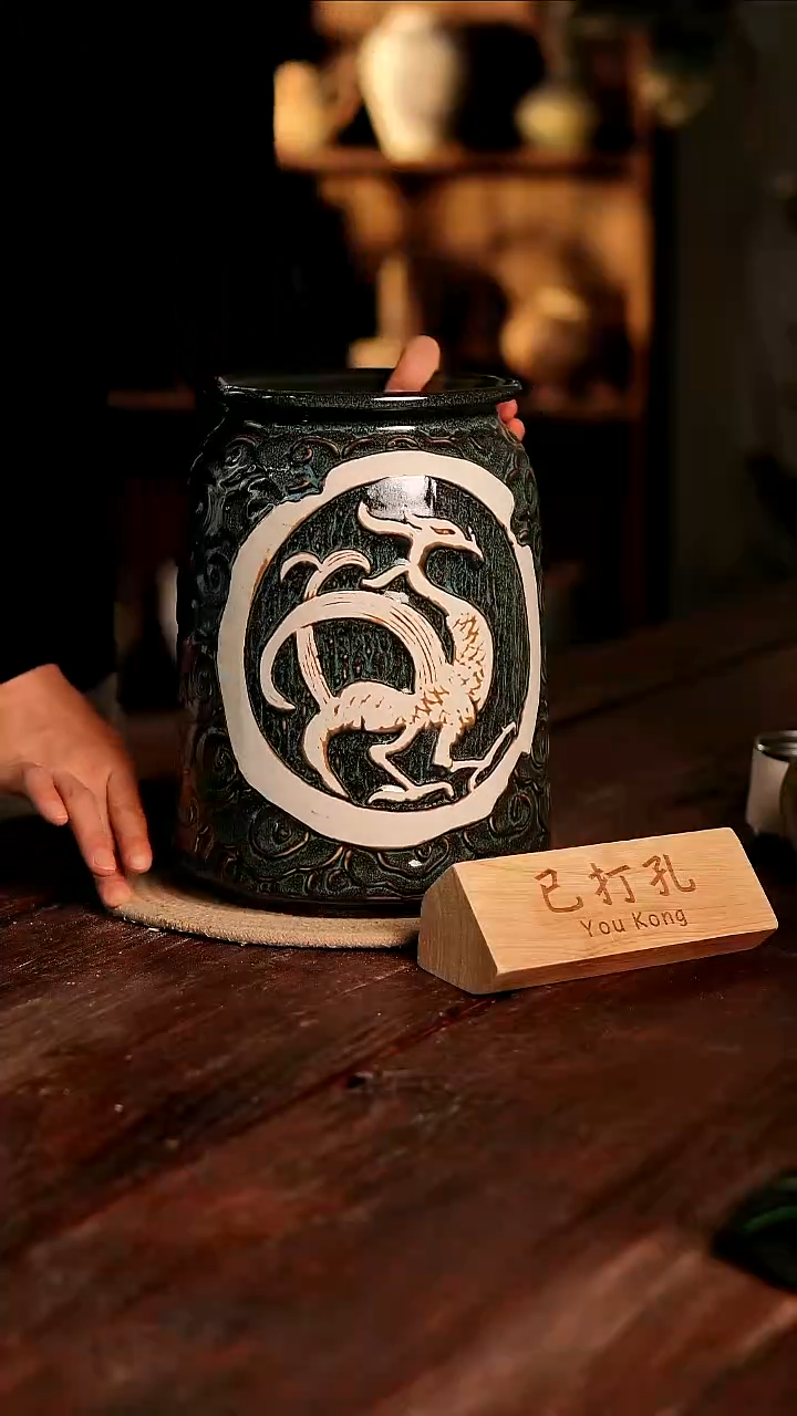 摆件21-174高28口15误差2已打孔